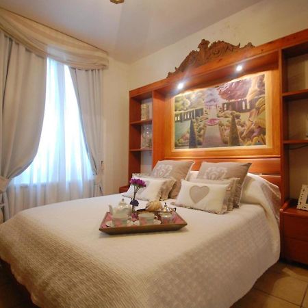 The Right Place 4U Domus Savelli Boutique Apartment Roma Dış mekan fotoğraf